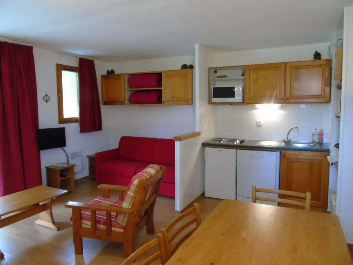 Appartement Cosy 2 Pieces Avec Terrasse, Proche Telesieges Et Commerces, Ideal Pour 6 Personnes! - Fr-1-561-78 فالفروجو